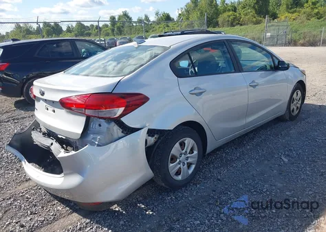 2018 Kia Forte Lx из США, поврежденный, VIN 3KPFL4A74JE183125